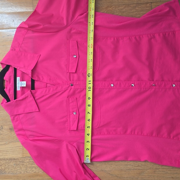 CROFT AND BARROW WOMEN'S PETITE FUSCIA PINK FRONT BUTTON SHIRT SIZE PETITE LARGE - Picture 9 of 16